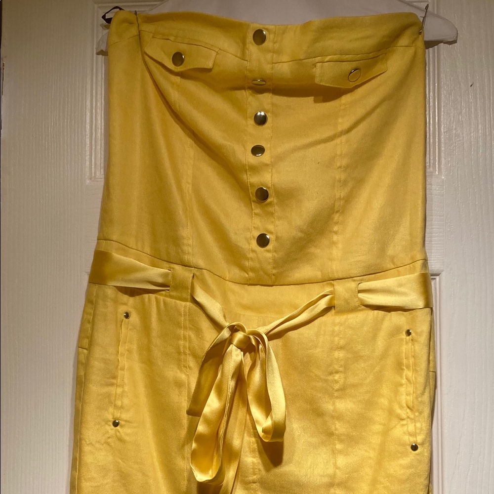 Women’s Bebe yellow button front strapless dress
